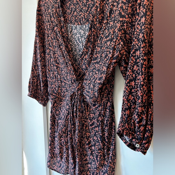 Free People Wrap Around Top NEVER WORN - Picture 1 of 6